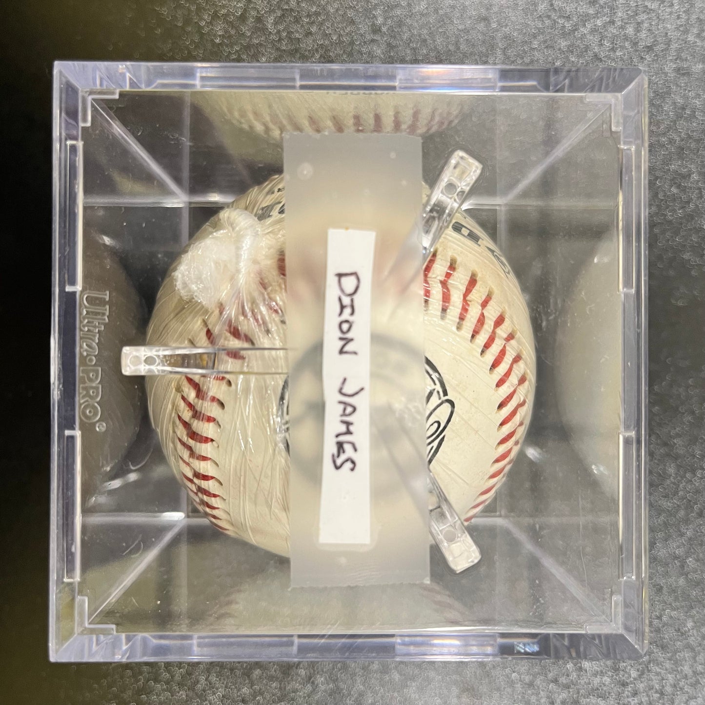 Palla da Baseball autografata da Dion James (Card in omaggio)