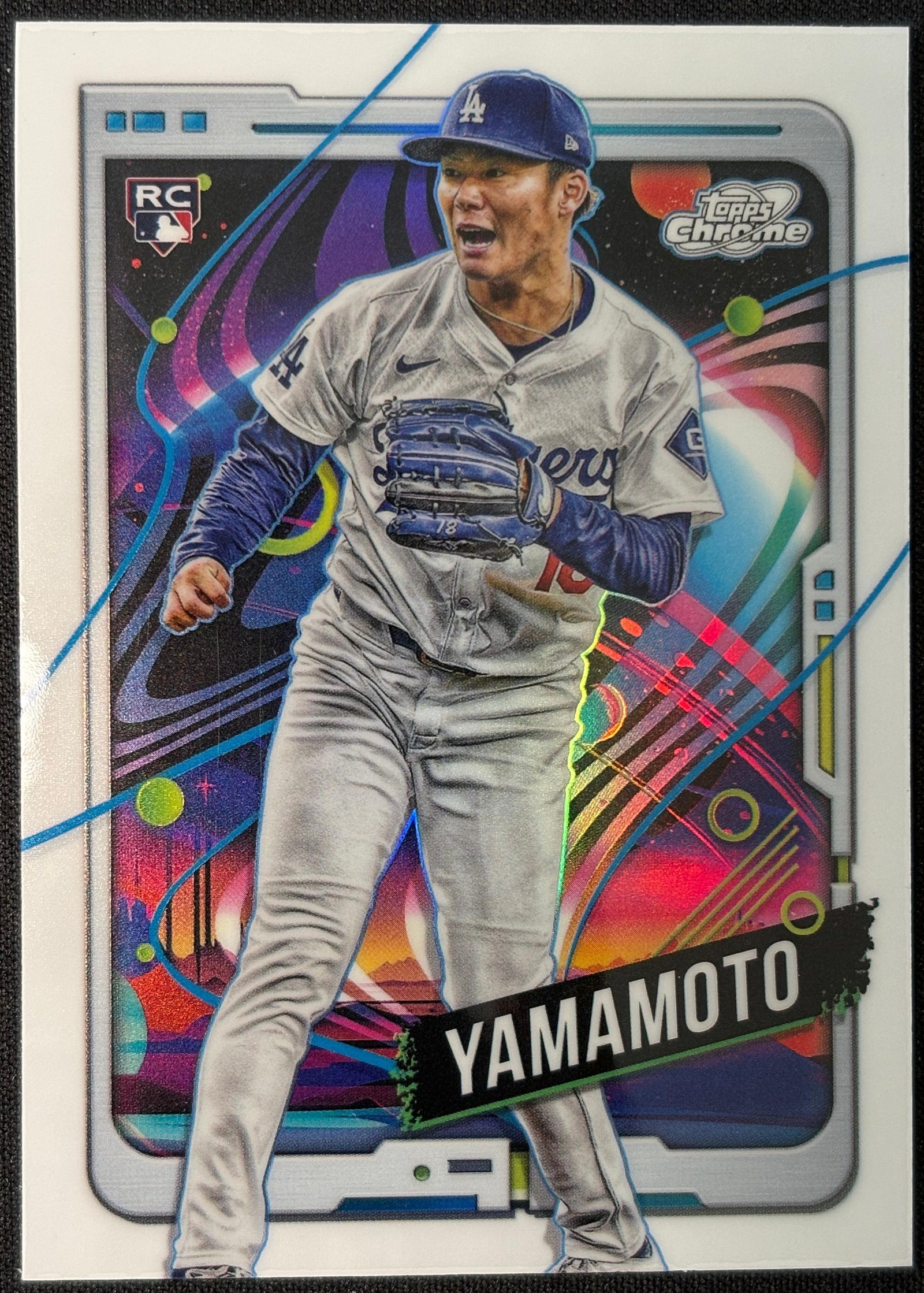 YOSHINOBU YAMAMOTO - 2024 Topps Chrome Baseball White SP RC